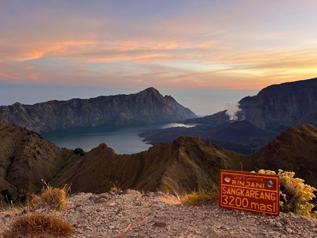 Girang Rinjani Bungalows Tetebatu Eksteriør bilde